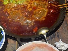 -旧街市鲜货老火锅(大光路店)