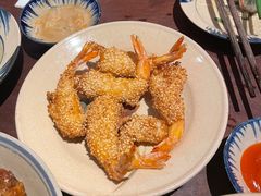 -Cuc Gach Quan Restaurant