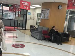 -雅悦齿科(顾村公园店)