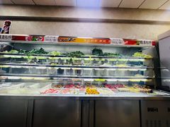 -不起眼麻辣烫凉皮店