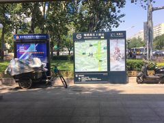 -南礼士路(地铁站)