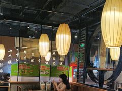 -呷哺呷哺 小火锅 (浦东新欧尚超市店)