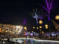 -FINNS Beach Club