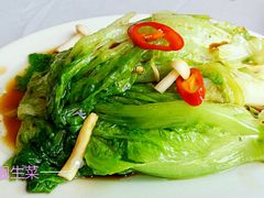 白灼靓生菜-御花园·粤菜·海鲜火锅(中山公园店)