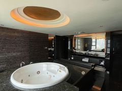 -澳门十六浦索菲特大酒店