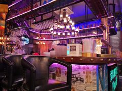 -爱啤精酿·民谣酒馆(滨江店)