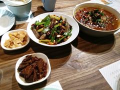 -小雅木姜子烤鸡·贵州菜(鸿通城店)