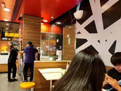 -麦当劳甜品站(高德置地广场春广场店)