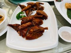 脆皮乳鸽-海逸海鲜酒家(古北店)