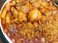 -小公洞韩式豆腐村&Q饮品铺