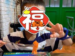 -亚马逊环球美食百汇(新城吾悦广场店)