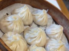 -馋三尺蟹粉小笼(人民广场店)