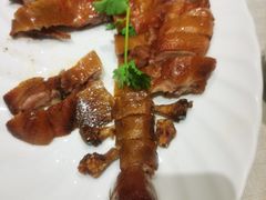 -品悦酒店(三林古镇店)