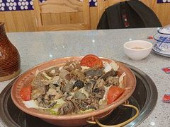 -阿婆情腊排骨火锅(金虹路店)