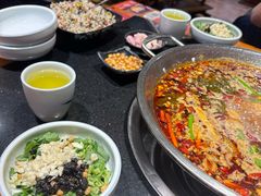 -小饕荟雅安贡椒鱼鲜馆(广福桥店)