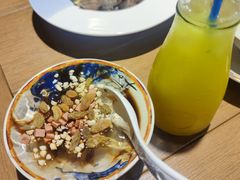 -臻鲜燕海鲜融合餐厅(金陵style店)