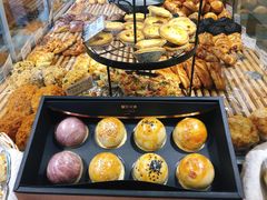 -苹果花园(龙漕路店)