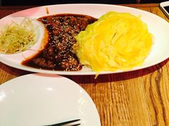 -玛格萝妮(汇智国际商业中心店)