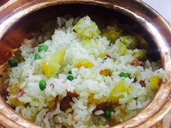 -姚记抚仙湖石锅鱼庄