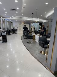 -八佰伴8008星级形象店