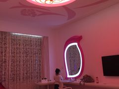 -广州花之恋城堡酒店