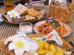 -小小集渔·泰式大排档(太古里香槟店)