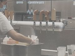 -喜茶(上海北外滩来福士店)