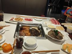 -海底捞火锅(长宁路龙之梦店)