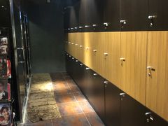 -VLines耀能运动24小时·月付制健身(京广桥店)