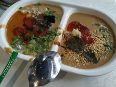 -百品聚旋转火锅(万德庄店)