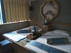 -云中漫步·足疗养生会馆(金开店)