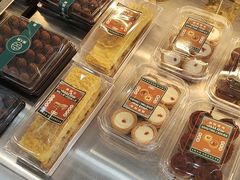 -酥大興·新国潮糕点配茶饮(龙岗万达黑金店)