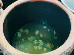 -燕子煨汤(山海关路店)
