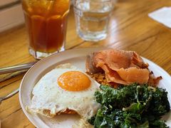三文鱼红薯饼-Egg•Allday Brunch(襄阳北路店)