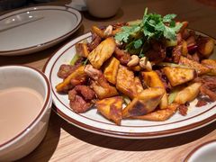 -纳鲁孜·新疆特色餐厅(上海悦荟广场店)