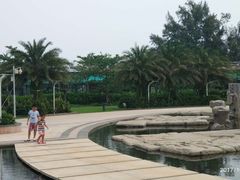 -亚龙湾中心广场