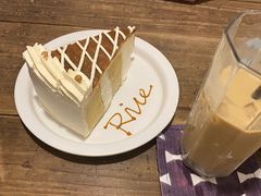 焦糖糯米蛋糕-野路甜点铺(松柏路店)