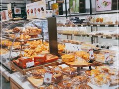 面包甜点陈列柜-罗森尼娜(解放西路店)