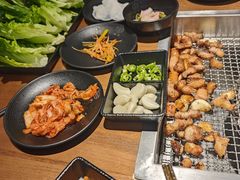 -肉甲韩国木炭烤肉(新壹街1店)