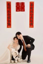 -喜爱高定婚纱摄影