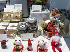 -Fridi Patisserie Cafe