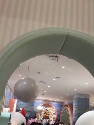 -奈尔宝·儿童乐园·亲子餐厅(华采天地店)