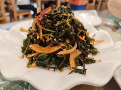 拌山菜-海兰江石锅饭(水上店)