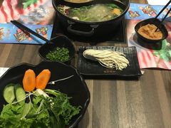-呷哺呷哺(河间信发商厦店)