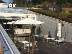 -UNI UNI(环亚凯瑟琳店)