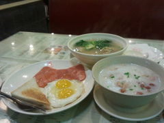 2011-12-06 19.46.43-新澳港式茶餐厅(余姚路店)