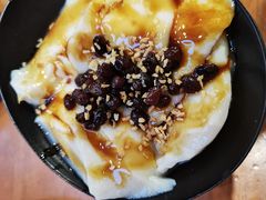 -爆炸头阿姨小四川正宗川味小吃(无任何分店)