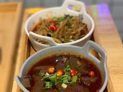 冒火鸭血-怪物的冰与火(天虹商场中山路店)