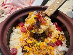 咸蛋黄金沙腊味煲仔饭-顺德公广东猪肚鸡·煲仔饭(白石洲店)