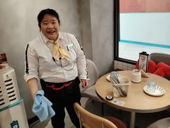 -必胜客(大宁路店)